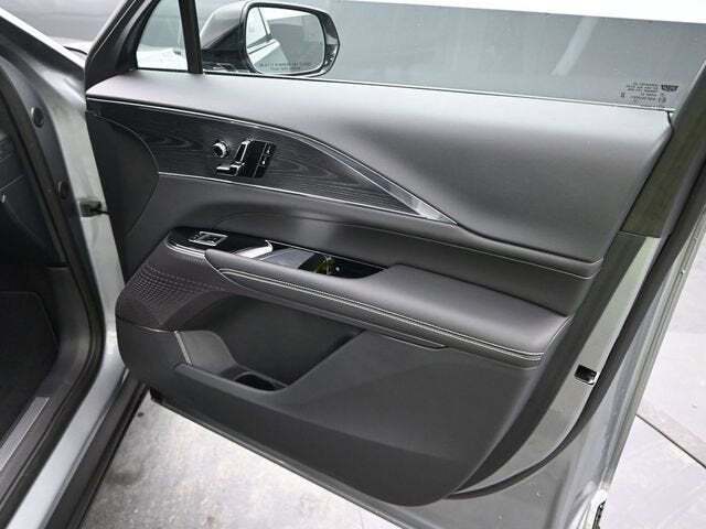 2024 Cadillac LYRIQ Sport 1