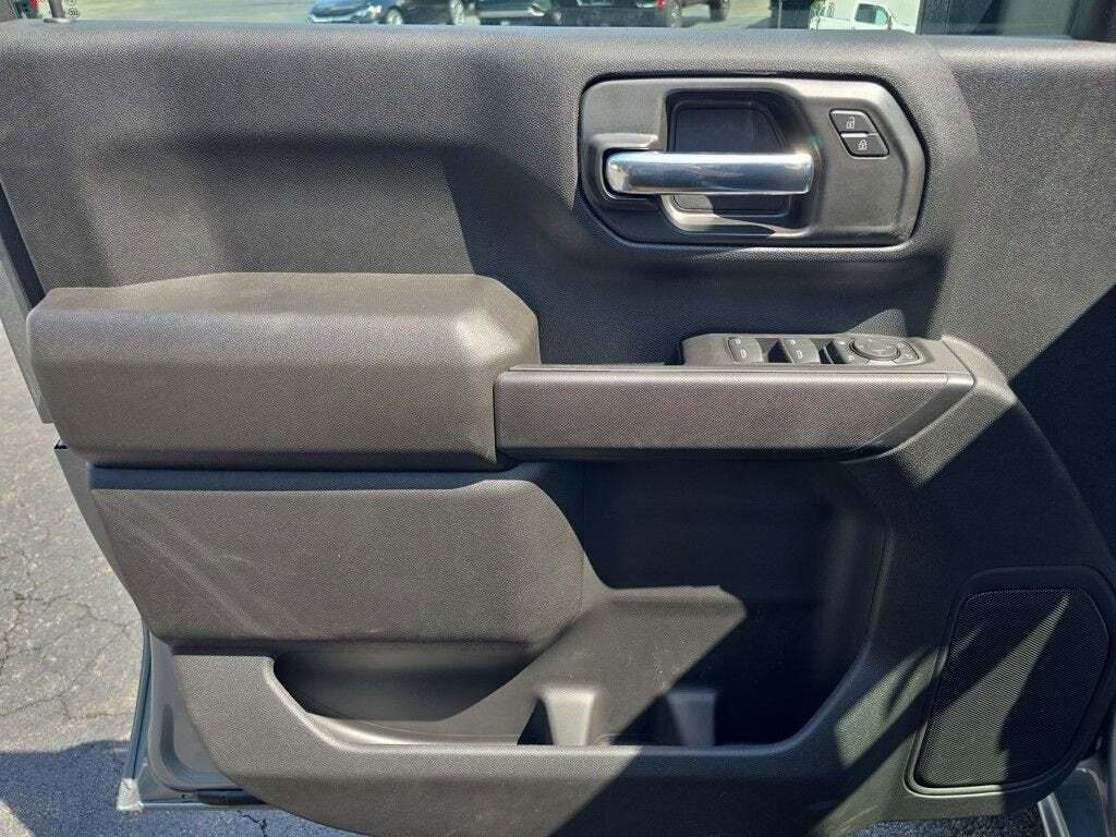 2025 Chevrolet Silverado 2500HD Custom