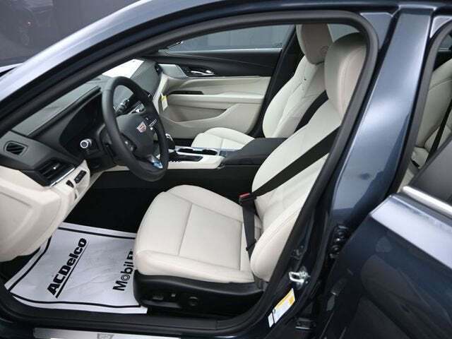 2025 Cadillac CT4 Premium Luxury