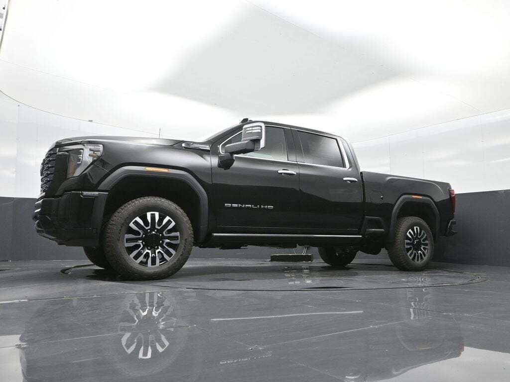 2025 GMC Sierra 3500HD Denali Ultimate