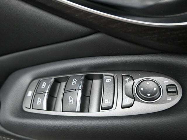 2022 INFINITI Q50 Sensory