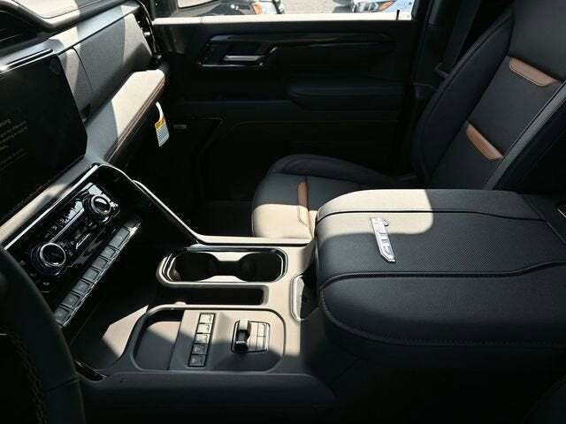 2025 GMC Sierra 2500HD AT4