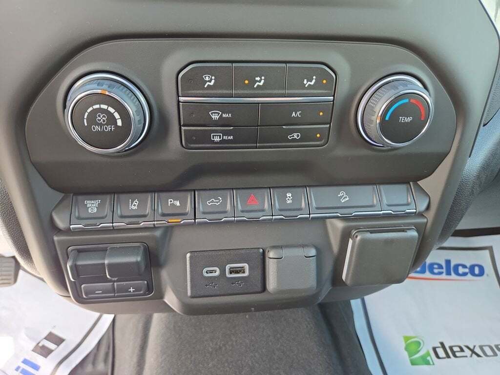 2025 Chevrolet Silverado 2500HD Custom