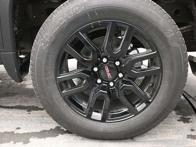 2025 GMC Sierra 1500 Elevation Standard