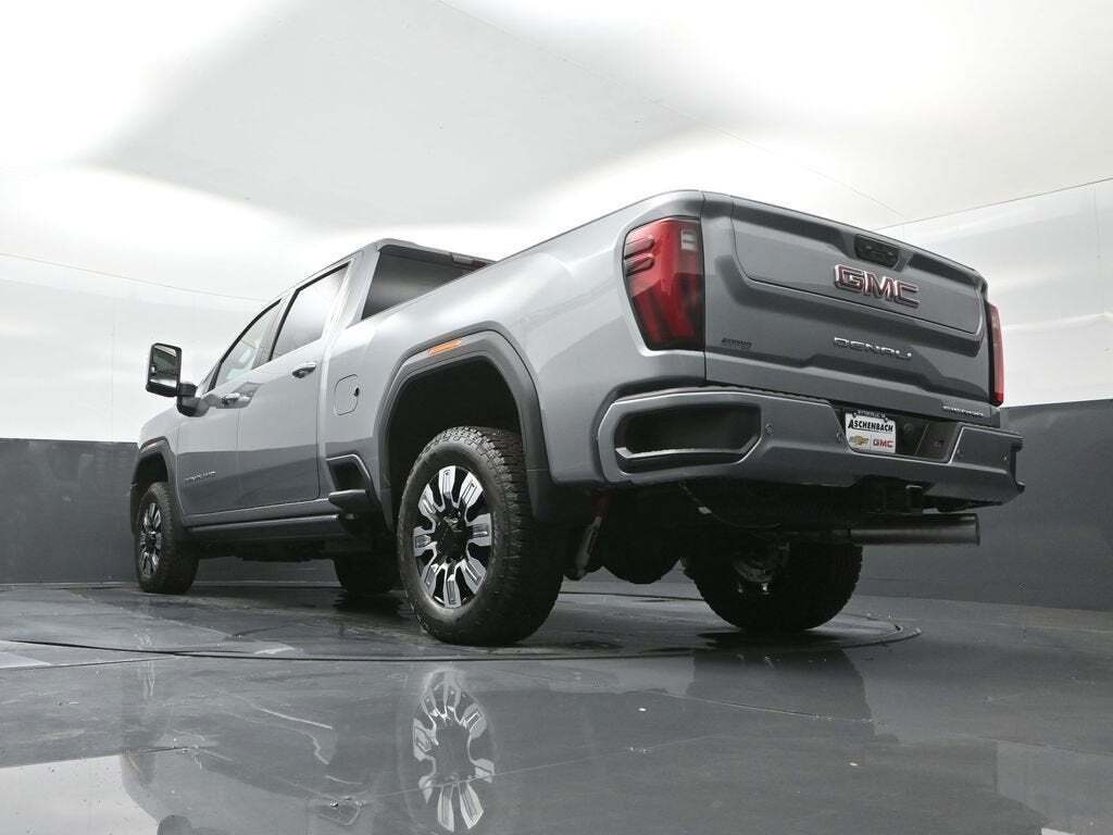 2025 GMC Sierra 2500HD Denali