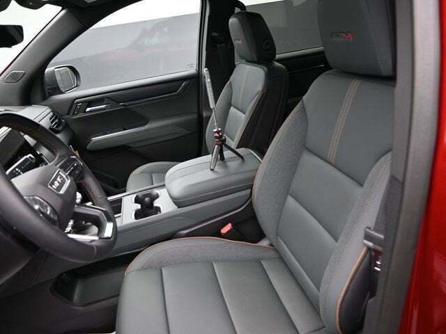 2024 GMC Acadia AT4