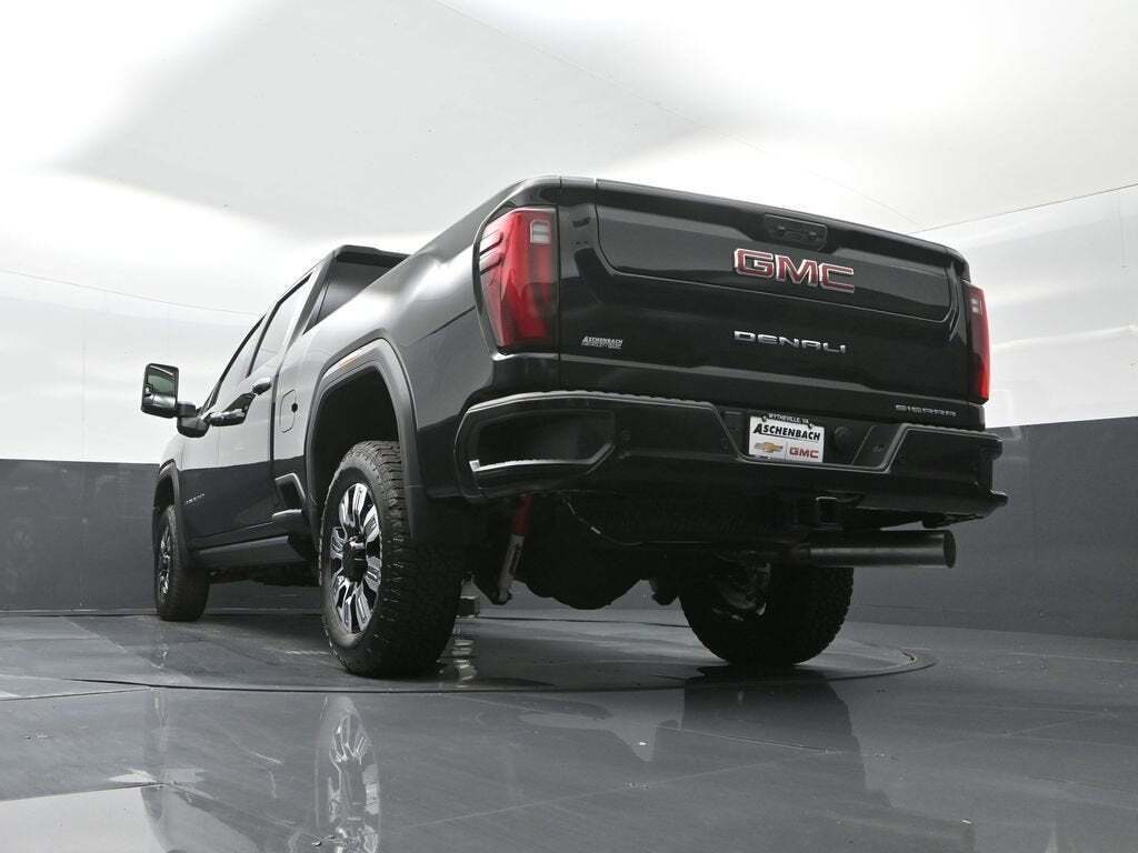 2025 GMC Sierra 2500HD Denali