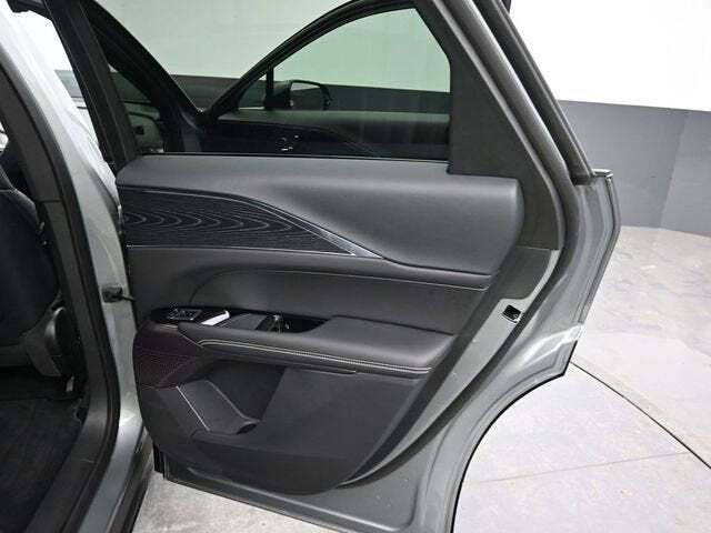 2024 Cadillac LYRIQ Sport 1