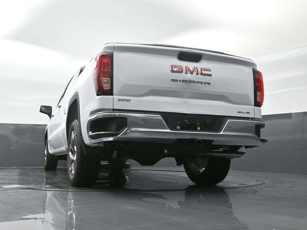 2025 GMC Sierra 1500 SLE