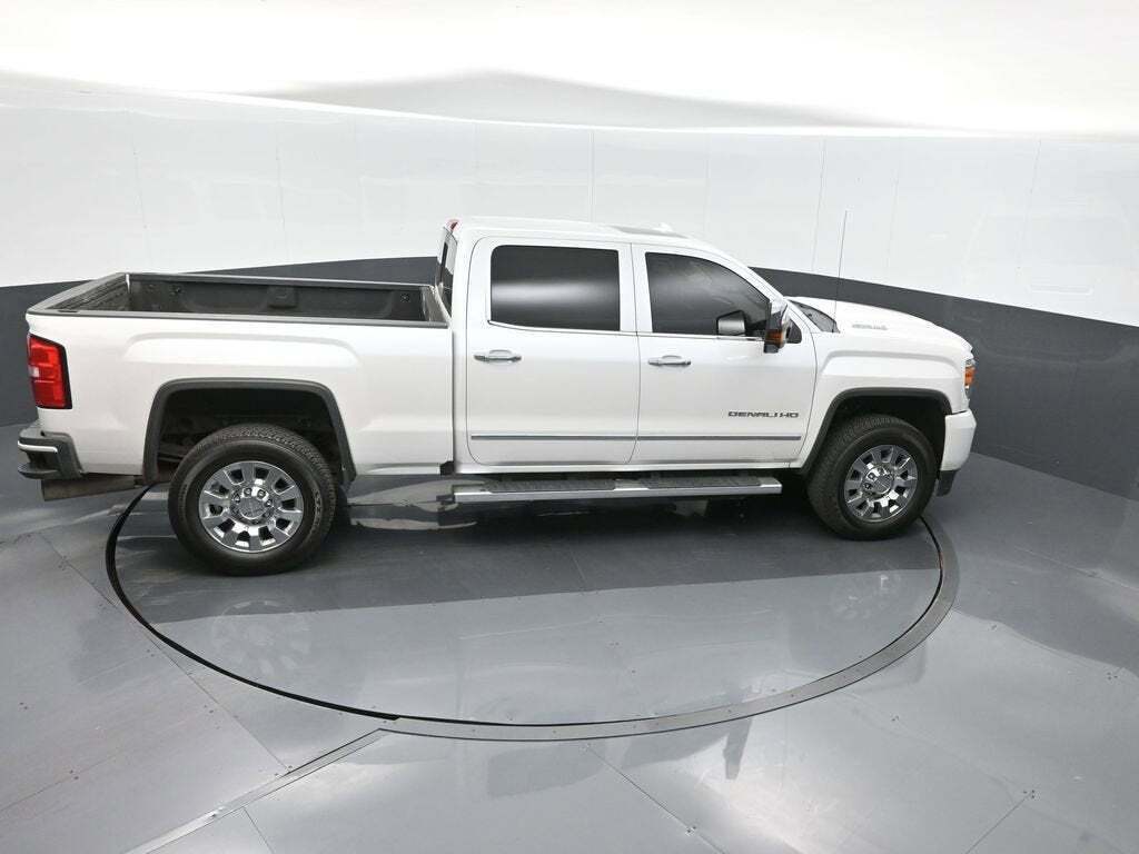 2018 GMC Sierra 2500HD Denali