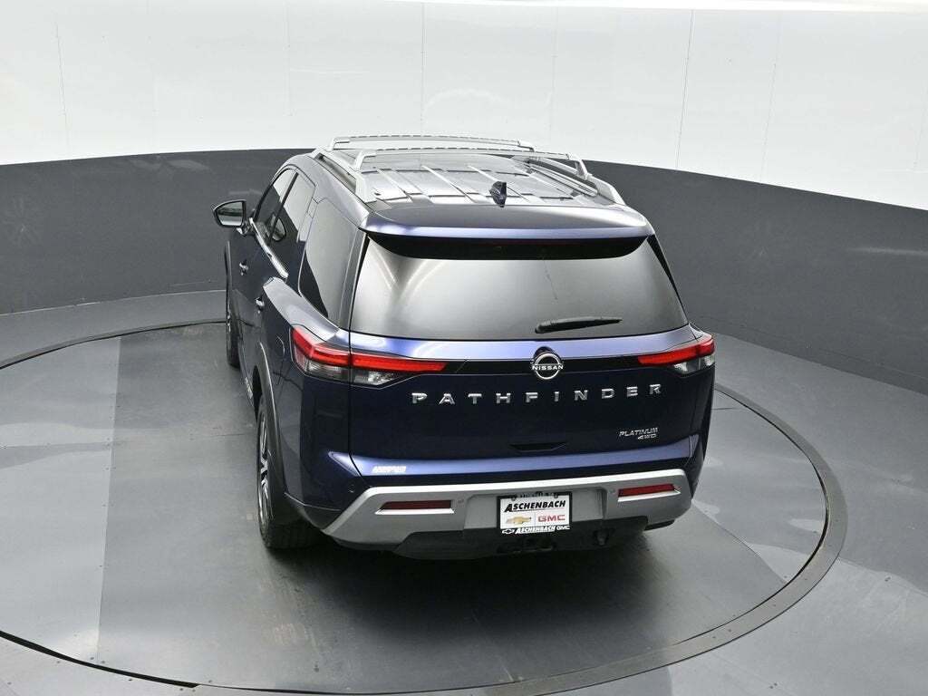 2022 Nissan Pathfinder Platinum