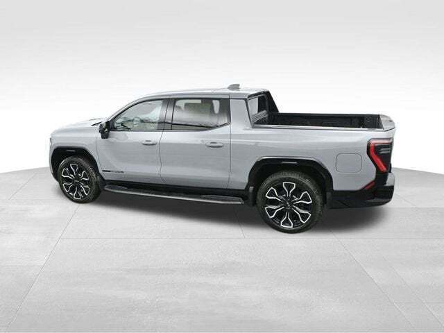 2025 GMC Sierra EV Denali