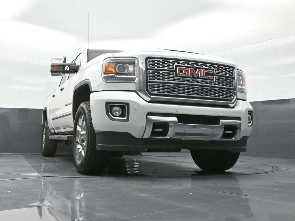 2018 GMC Sierra 2500HD Denali
