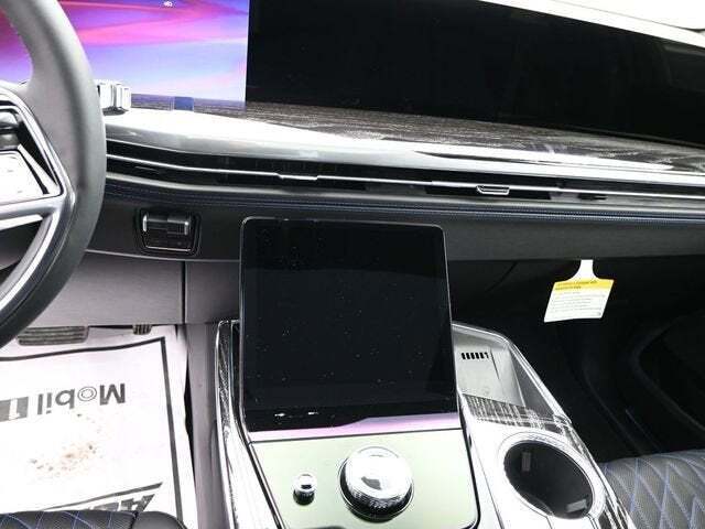 2025 Cadillac Escalade IQ Sport 1