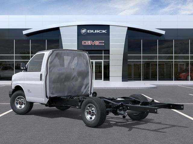 2025 GMC Savana 3500