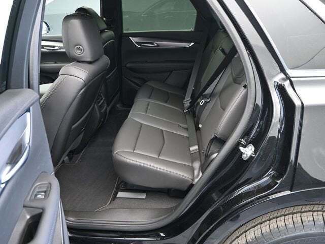 2025 Cadillac XT5 Luxury