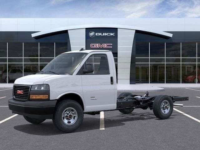 2025 GMC Savana 3500