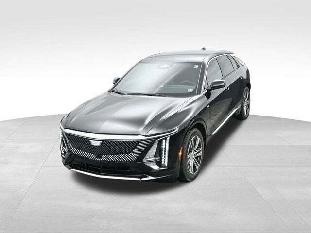 2025 Cadillac LYRIQ Luxury 1