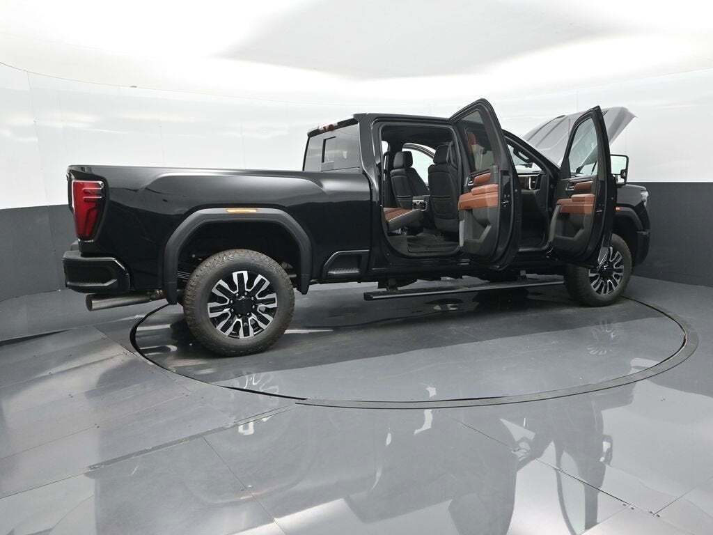 2025 GMC Sierra 3500HD Denali Ultimate
