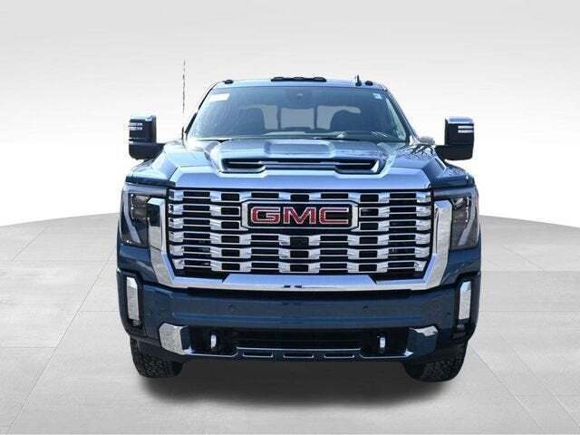 2025 GMC Sierra 2500HD Denali