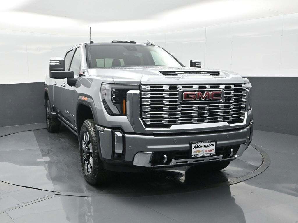 2025 GMC Sierra 2500HD Denali