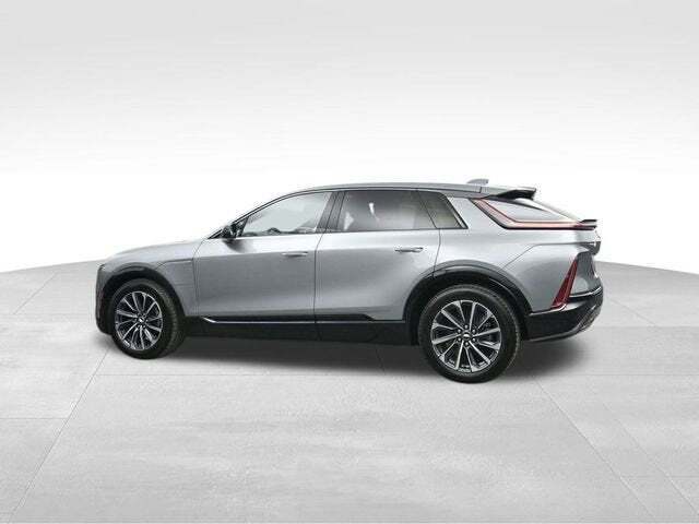 2024 Cadillac LYRIQ Sport 1