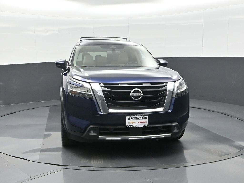 2022 Nissan Pathfinder Platinum