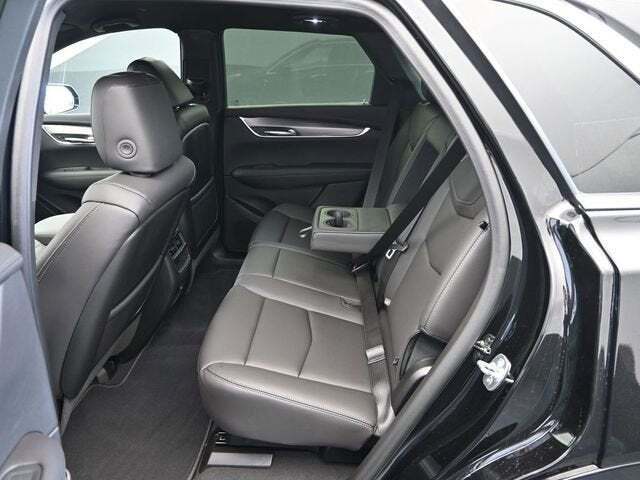 2025 Cadillac XT5 Luxury