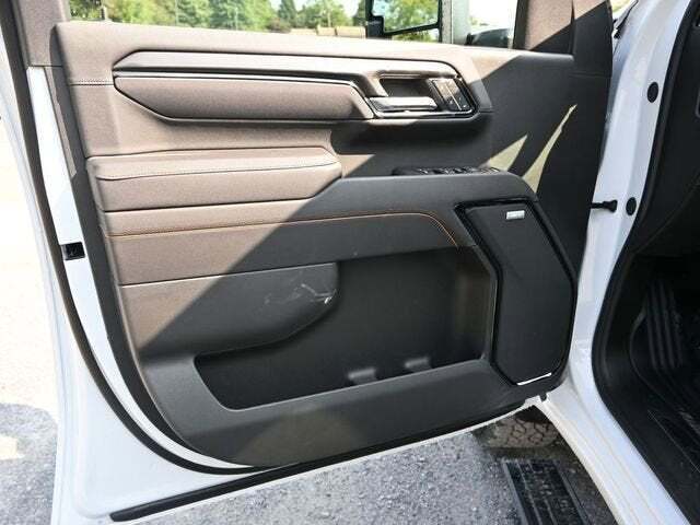 2025 GMC Sierra 2500HD AT4
