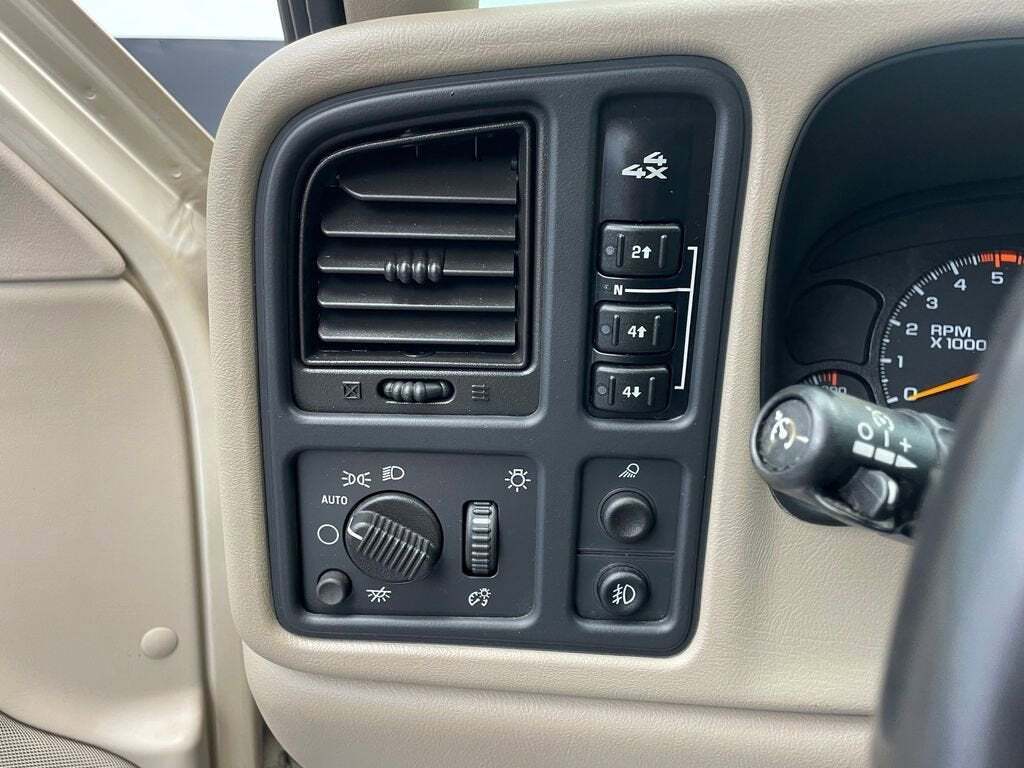 2005 Chevrolet Silverado 3500 LT