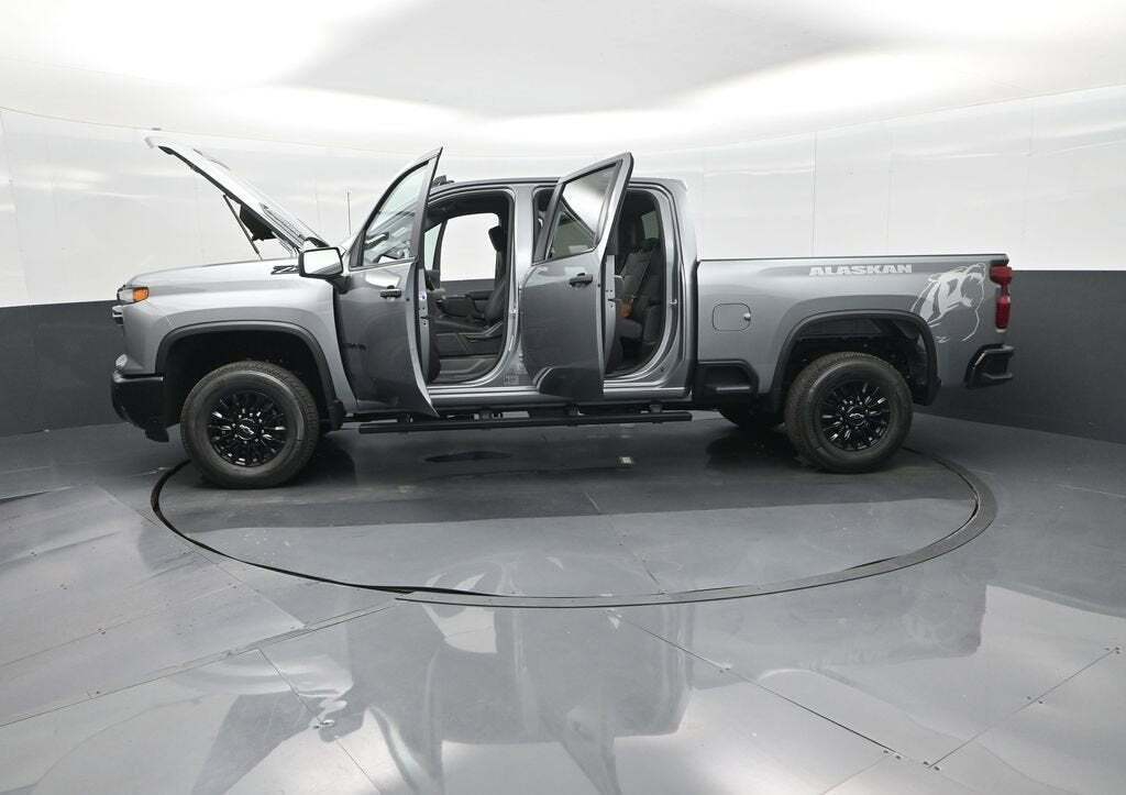2025 Chevrolet Silverado 3500HD Work Truck