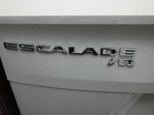 2025 Cadillac Escalade IQ Luxury 2