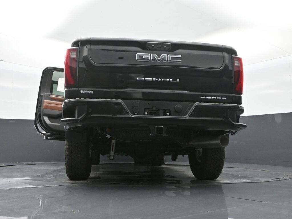 2025 GMC Sierra 3500HD Denali Ultimate
