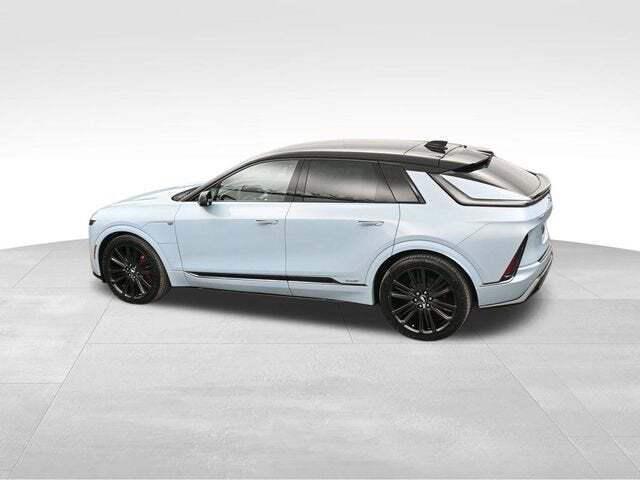 2026 Cadillac LYRIQ-V Base