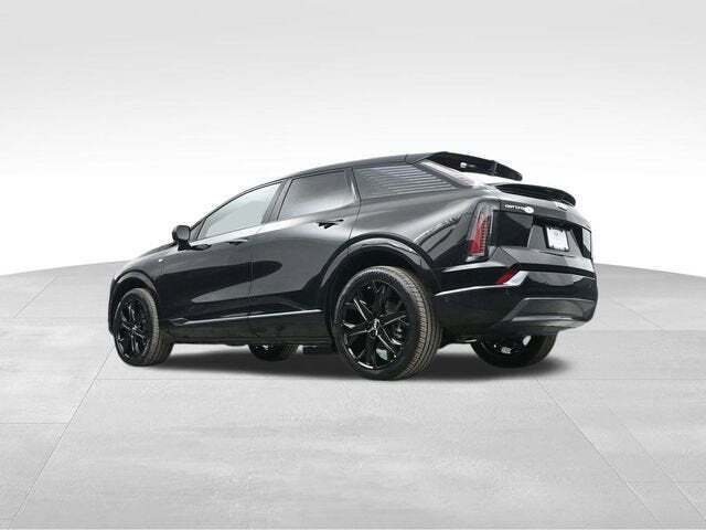 2025 Cadillac OPTIQ Sport 2