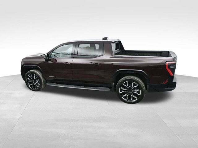 2025 GMC Sierra EV Denali