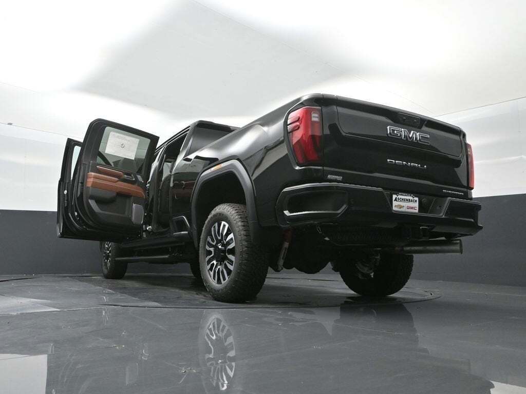 2025 GMC Sierra 2500HD Denali Ultimate