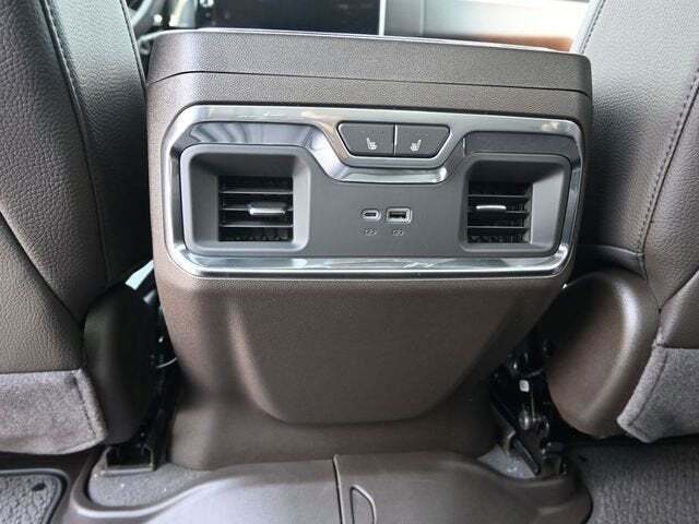 2025 GMC Sierra 2500HD Denali