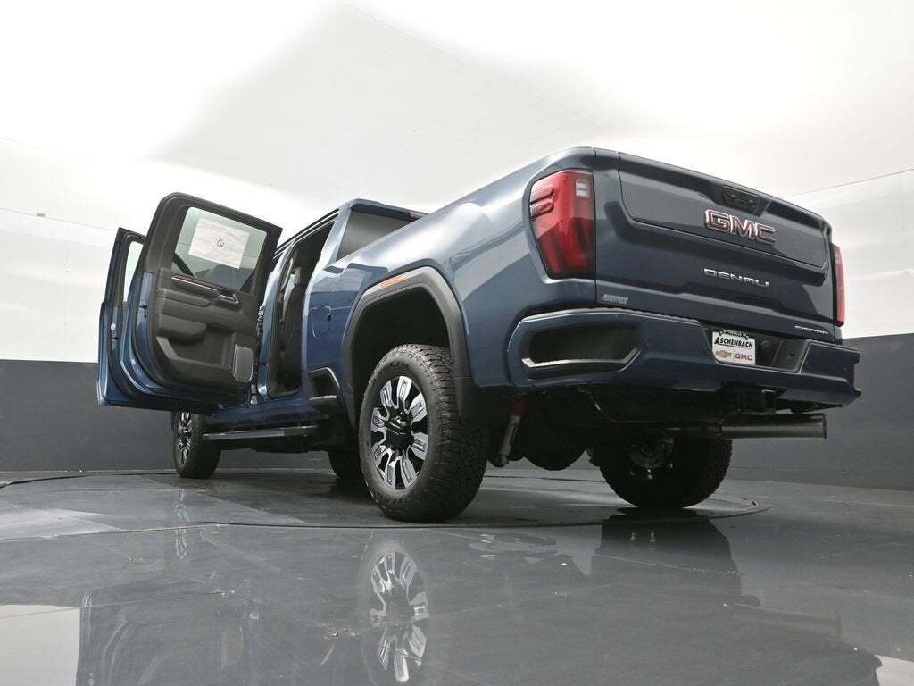 2025 GMC Sierra 2500HD Denali