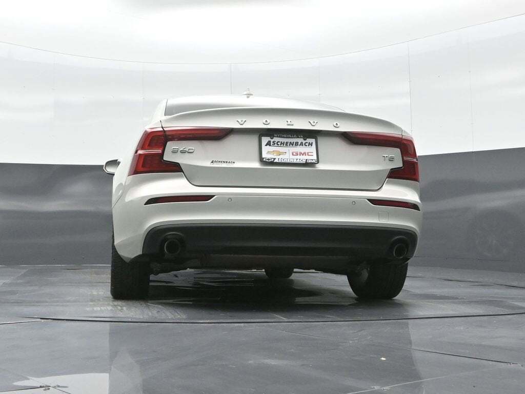 2019 Volvo S60 T5 Momentum
