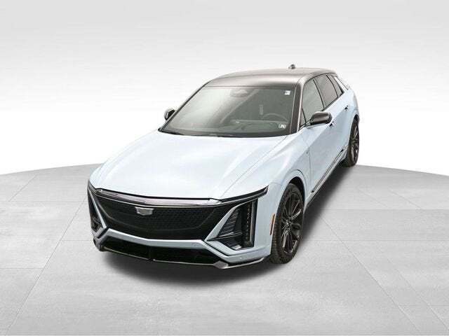 2026 Cadillac LYRIQ-V Base