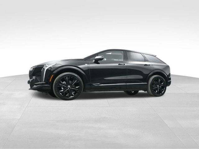 2025 Cadillac OPTIQ Sport 2