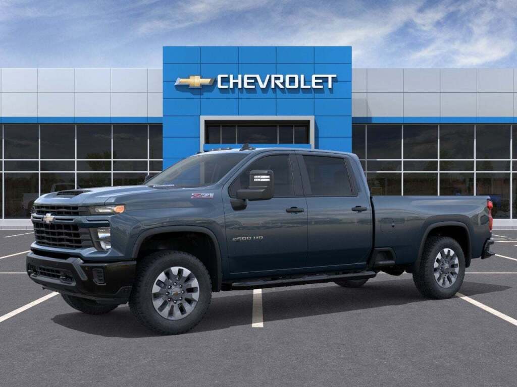 2025 Chevrolet Silverado 2500HD Custom