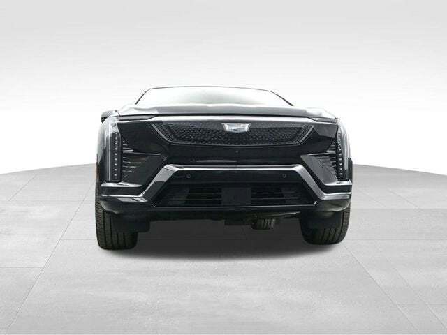 2025 Cadillac OPTIQ Sport 2