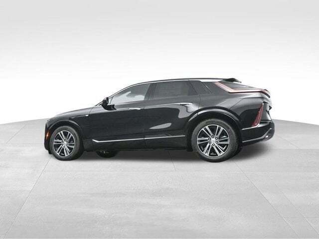 2025 Cadillac LYRIQ Luxury 1