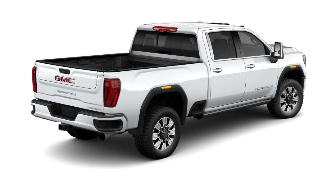 2025 GMC Sierra 2500HD Denali