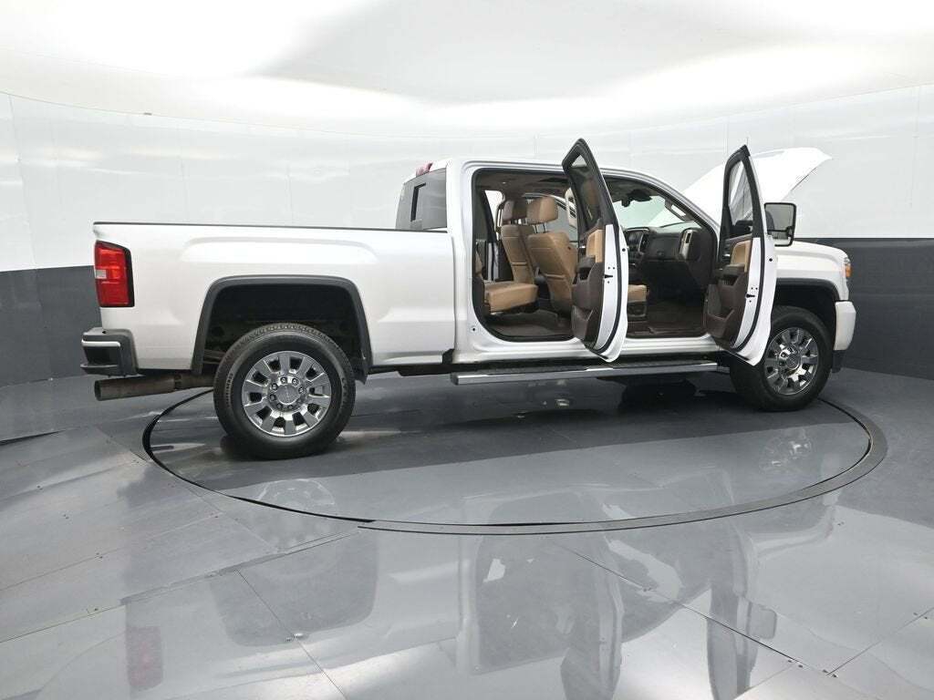 2018 GMC Sierra 2500HD Denali