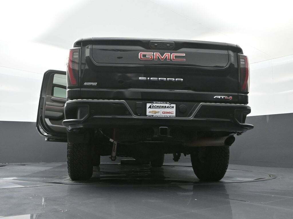 2024 GMC Sierra 2500HD AT4