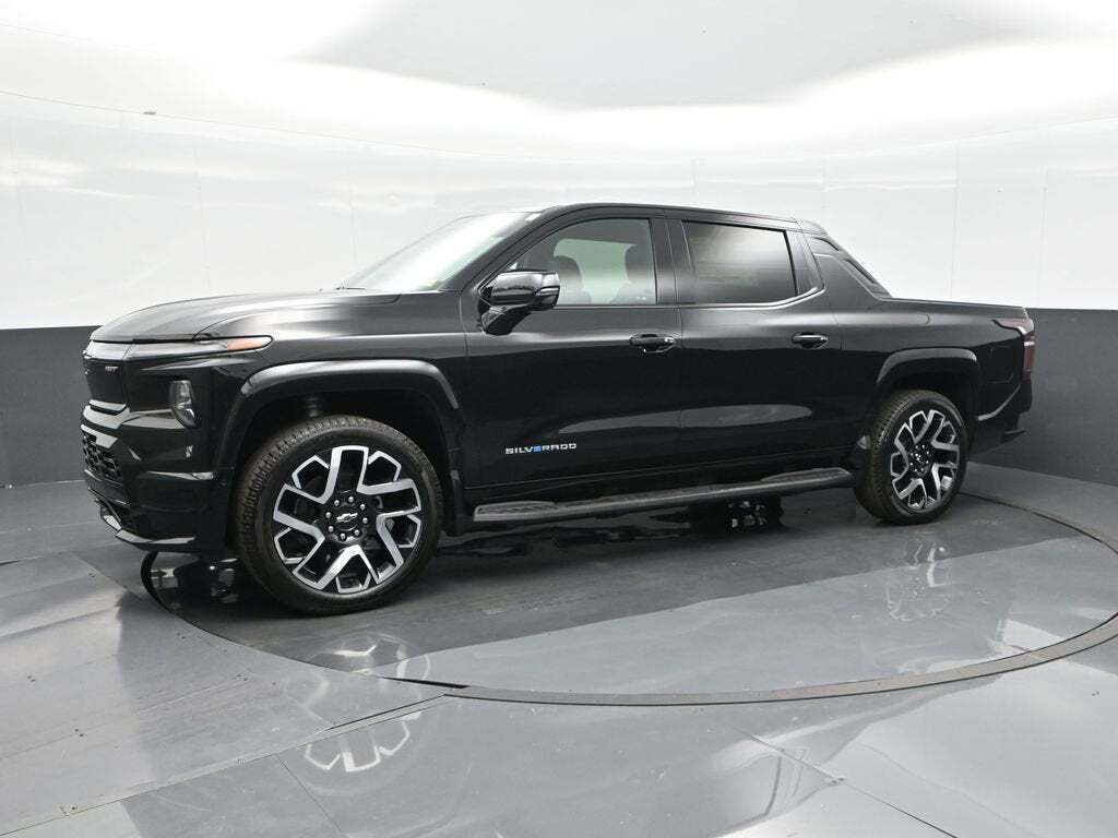 2024 Chevrolet Silverado EV RST