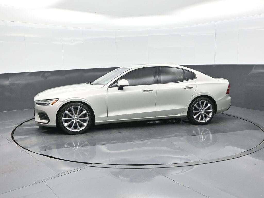 2019 Volvo S60 T5 Momentum